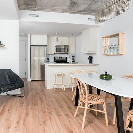 Chic 1Br In Festival Quarter By Sonder Apartment Montreal Exterior photo