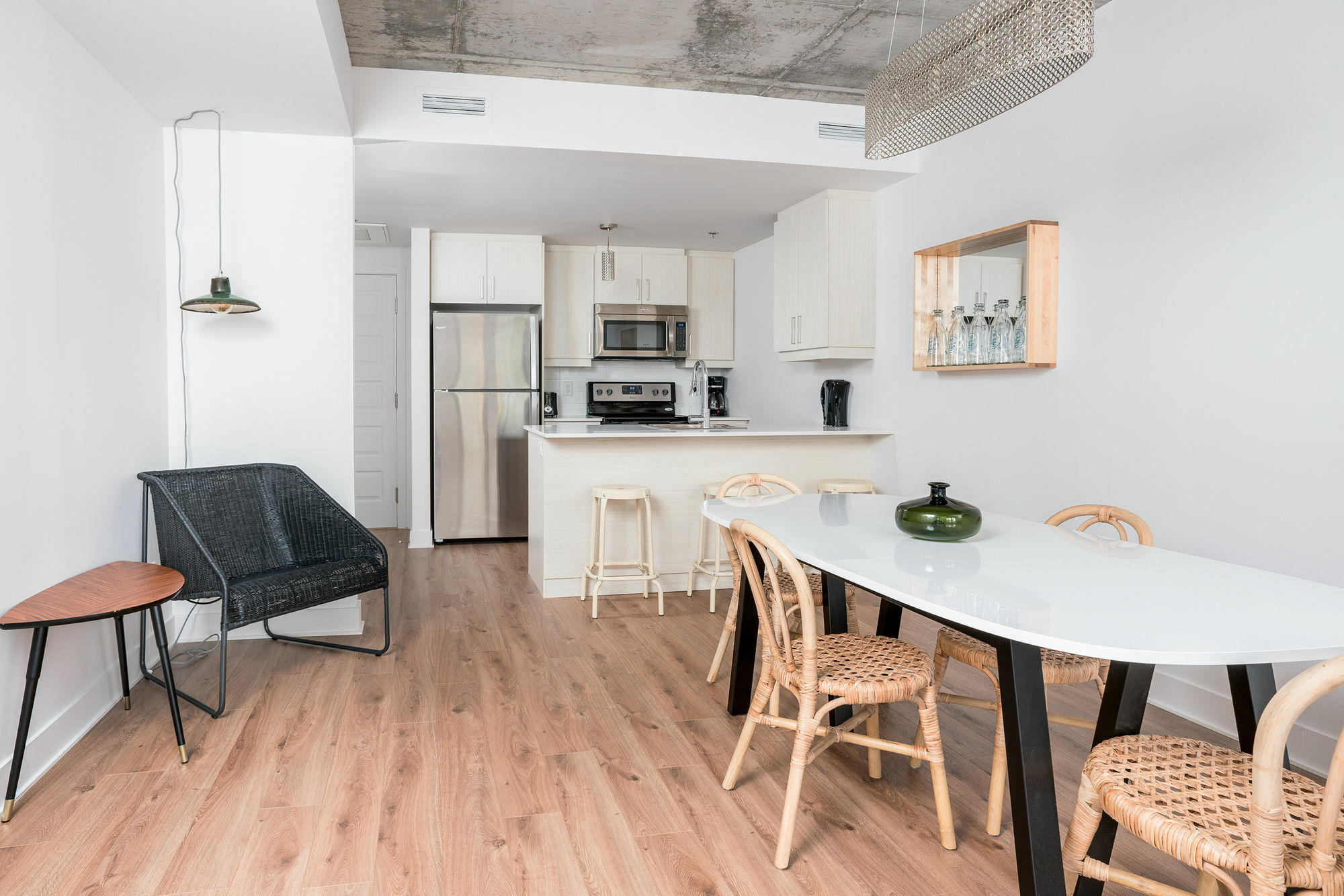 Chic 1Br In Festival Quarter By Sonder Apartment Montreal Exterior photo