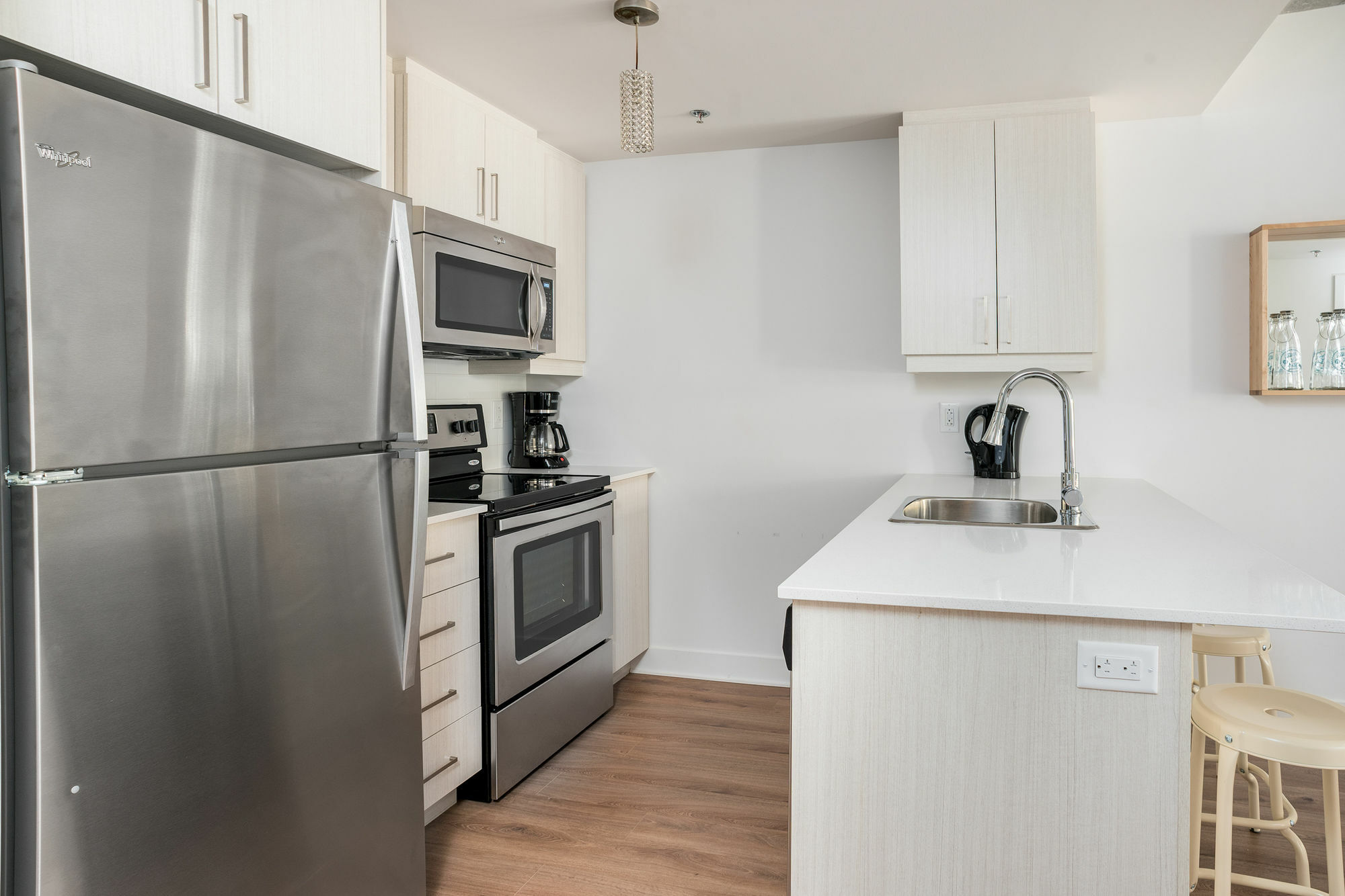 Chic 1Br In Festival Quarter By Sonder Apartment Montreal Exterior photo